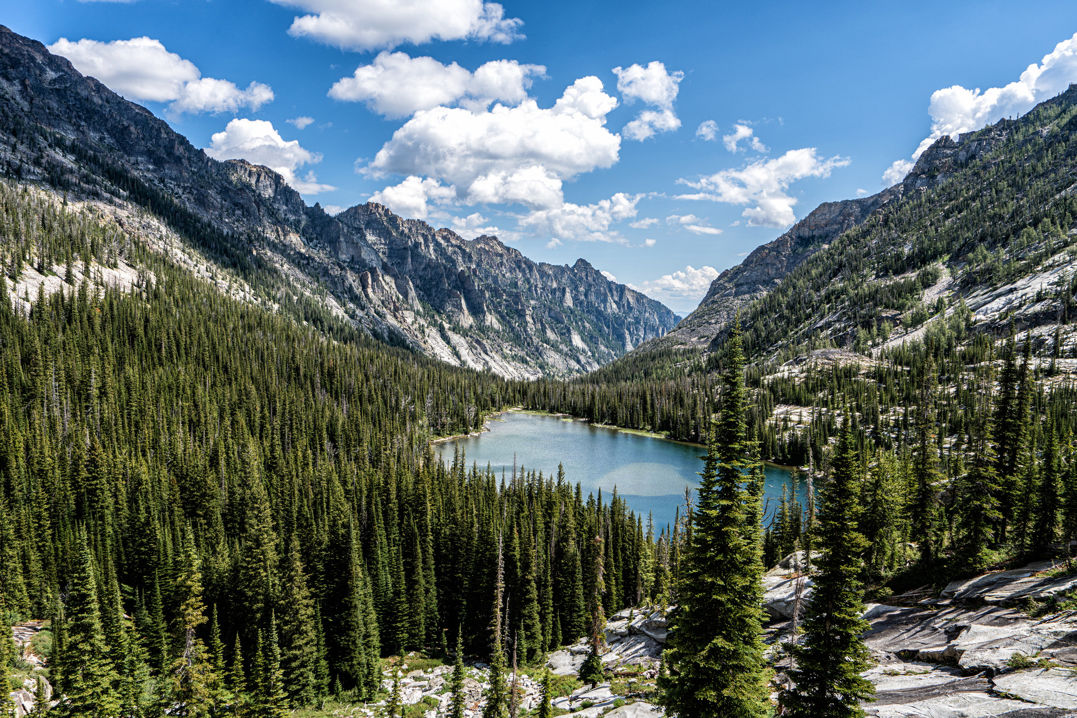 shot of Montana&#x27;s snowcapped mountains