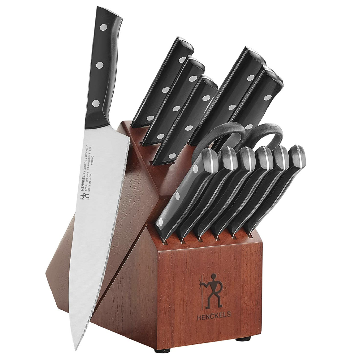 The full set of knives on a blank background