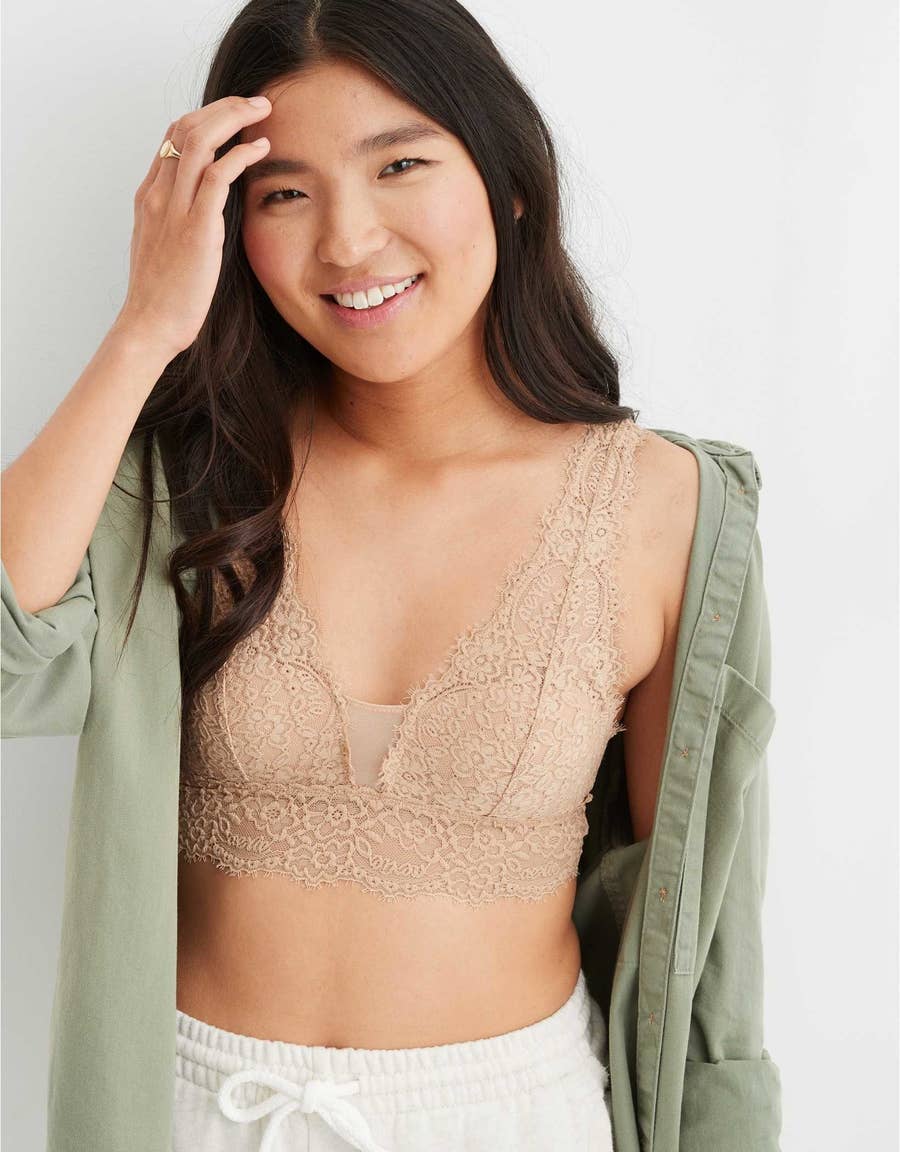 Girls With Small Boobs - 15 Places To Buy Bras If You Have Small Boobs