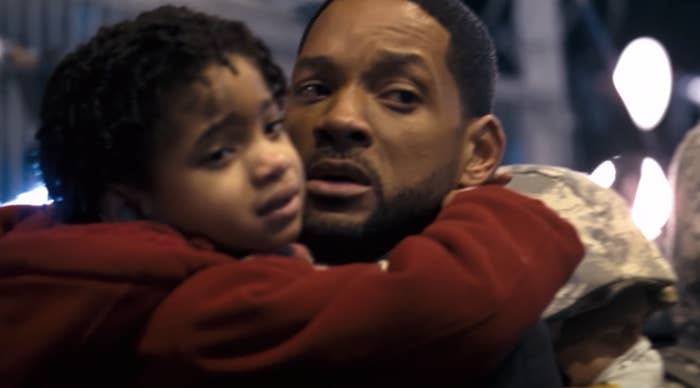 Will Smith holding a young Willow Smith in &quot;I Am Legend&quot;