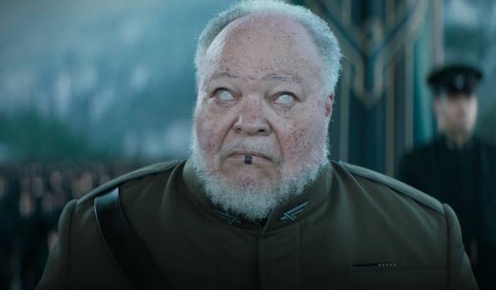 Hawat with white eyes, running calculations in his head, in "Dune"
