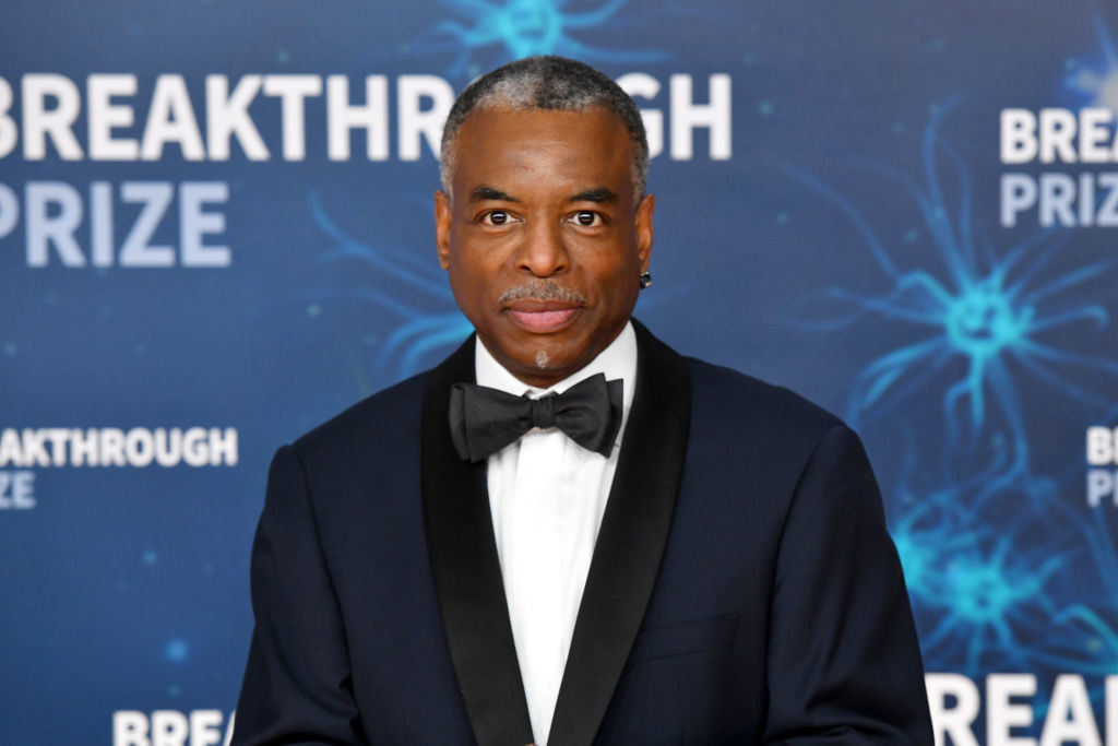 LeVar Burton in bow tie on the red carpet