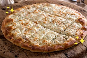 a garlic cheese pizza 