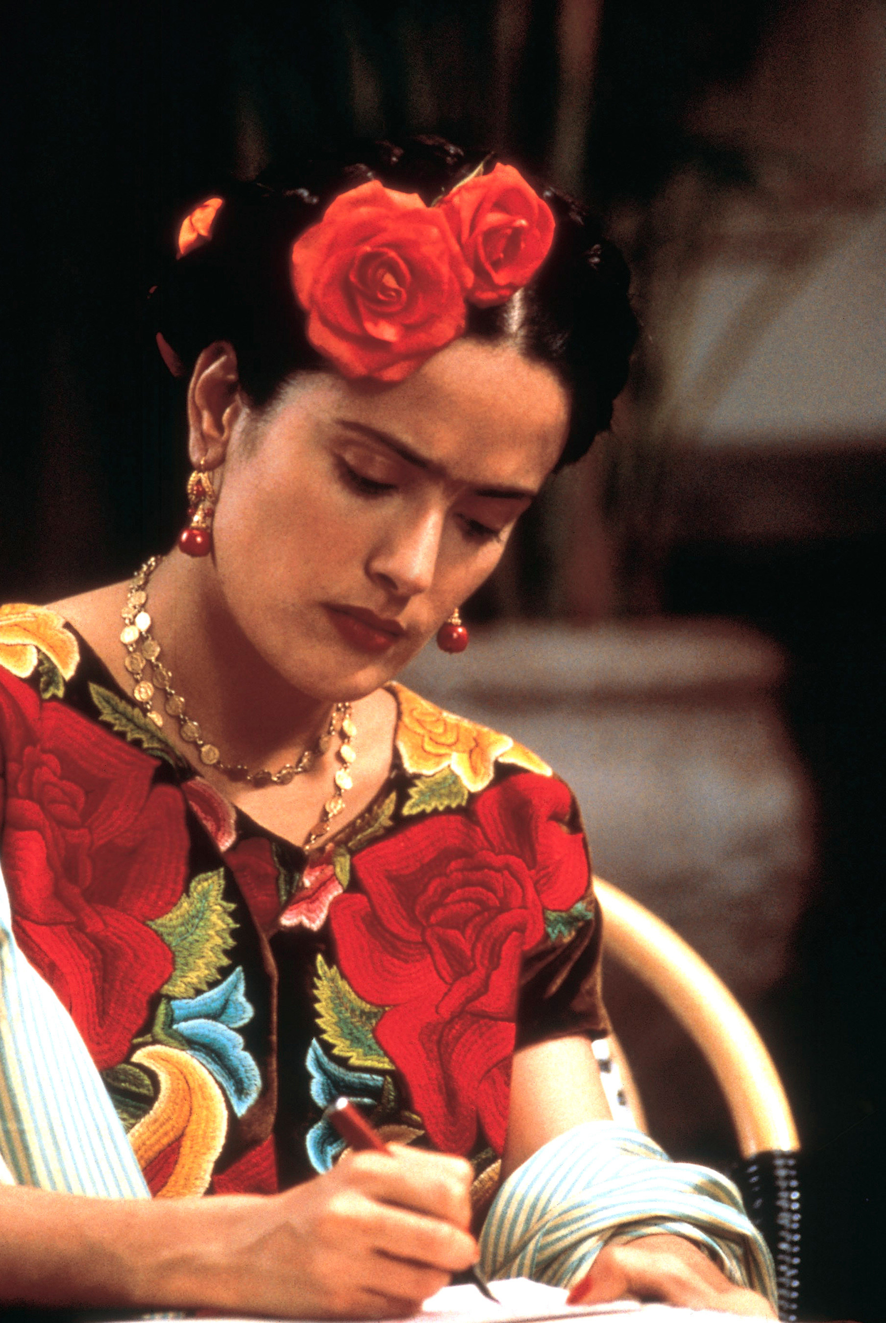 Salma in costume as Frida
