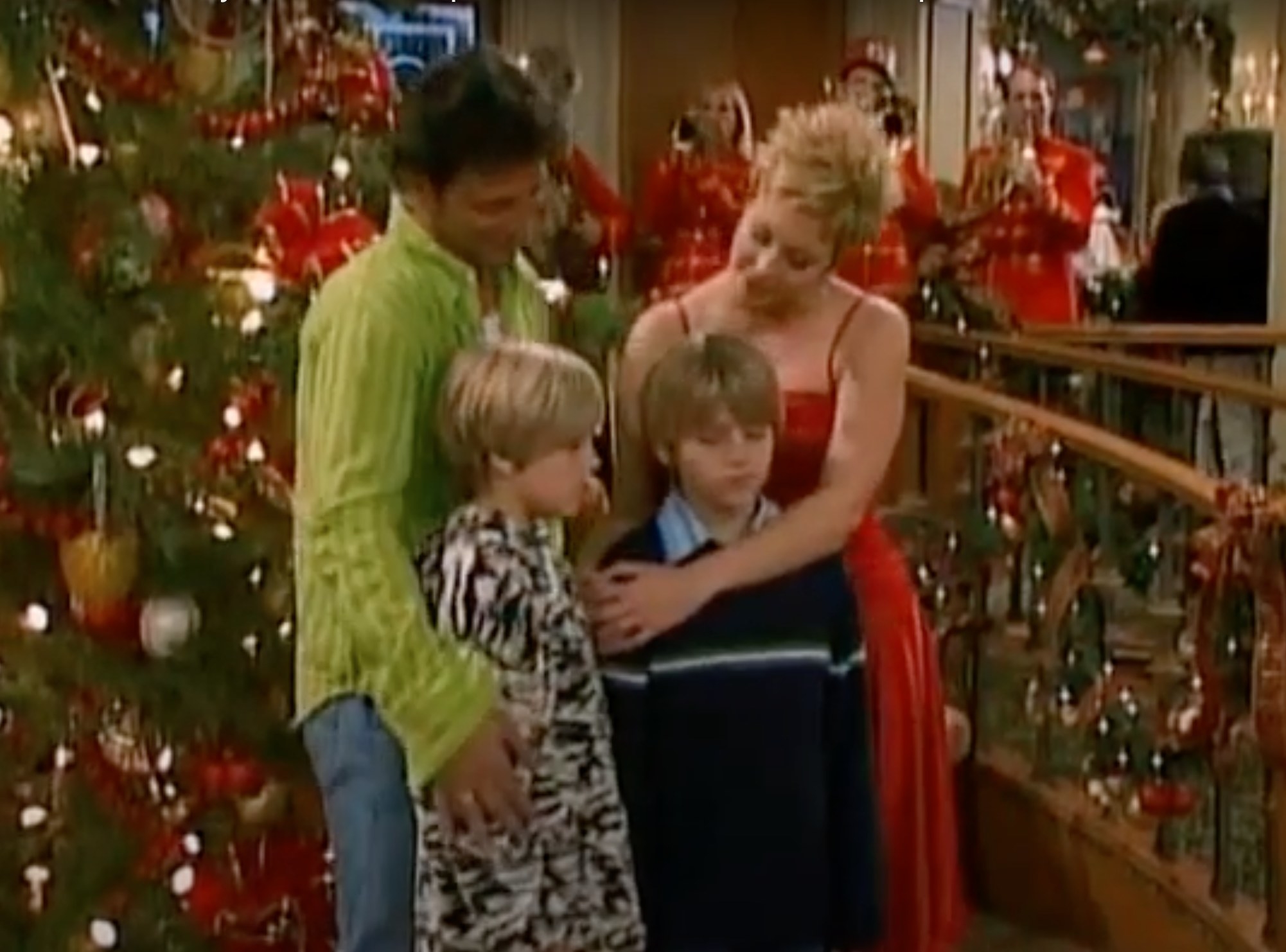 Zack, Cody and their parents gather at the Tipton for Christmas in &quot;The Suite Life of Zack &amp;amp; Cody&quot;