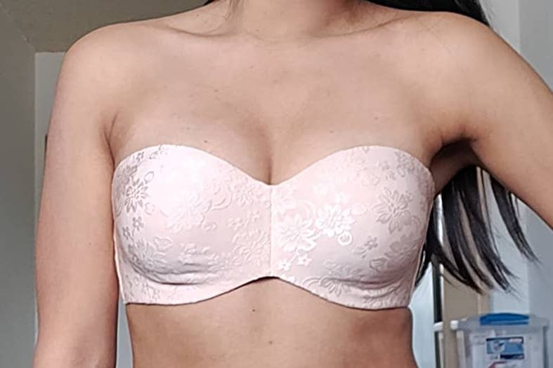 Minimizing bra with a soft cup and without straps Colors White - Bra Size  46B