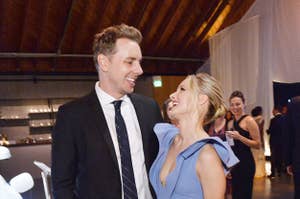 Dax Shepard (L) and Kristen Bell attend The 2017 Baby2Baby Gala presented by Paul Mitchell
