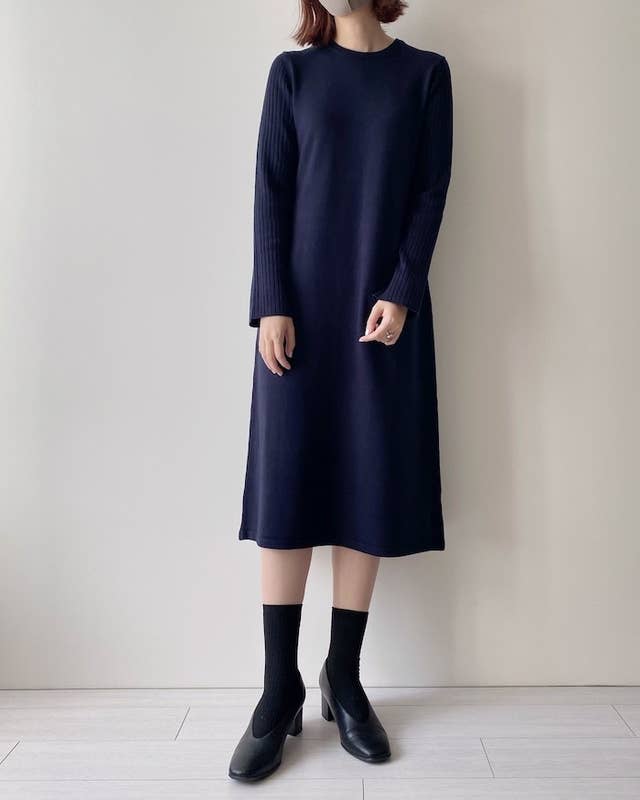 これが00円台で買えるなんて Guの ニットワンピ デザインがお洒落でめっちゃ高見えします