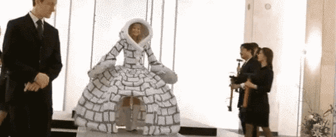 23 Secrets From A Thrift Shop Worker
