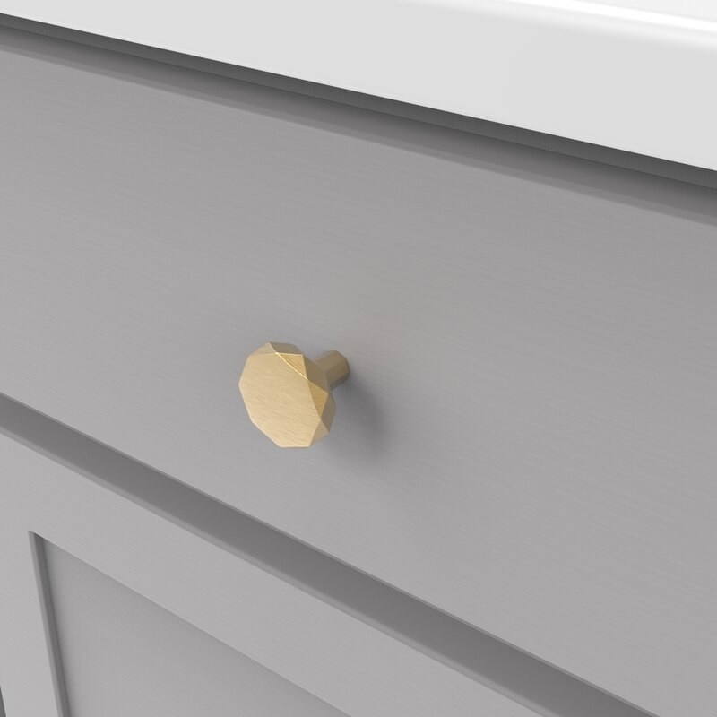 knobs on a dresser drawer