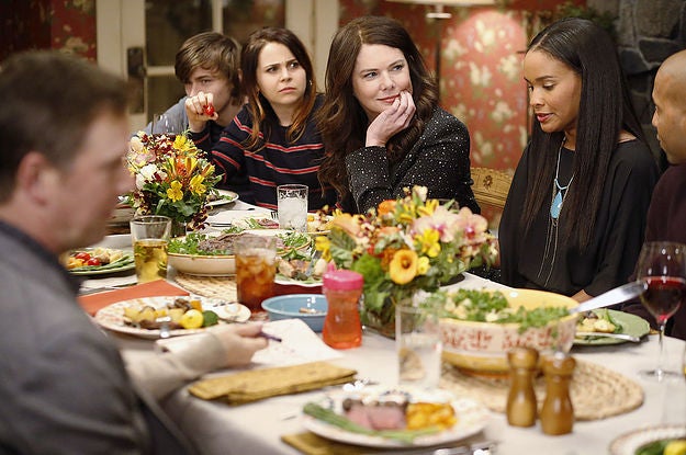 Please Tell Me You Don't Do These 21 Things At Thanksgiving Dinner Please Tell Me You Don't Do These 21 Things At Thanksgiving Dinner