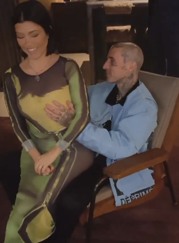 Travis with his hand on Kourt&#x27;s breast