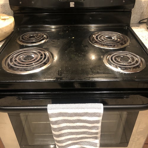 A BuzzFeed writer's dirty stove