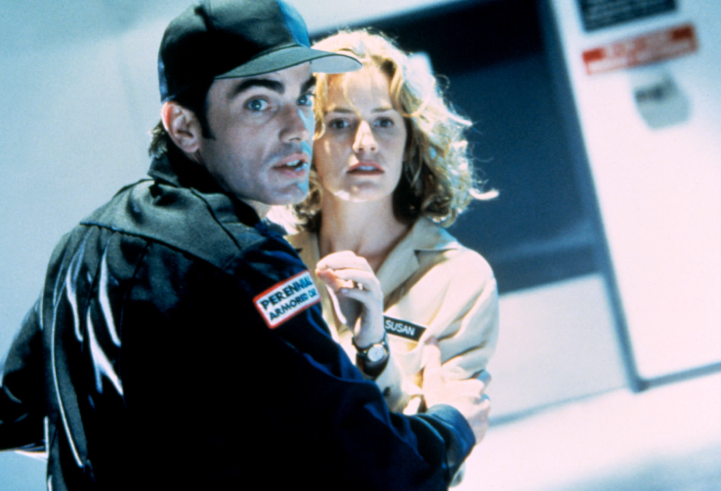 Peter Gallagher and Elisabeth Shue in &quot;The Underneath&quot;