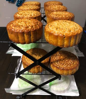 Reviewer photo of cakes cooling on the cooling rack