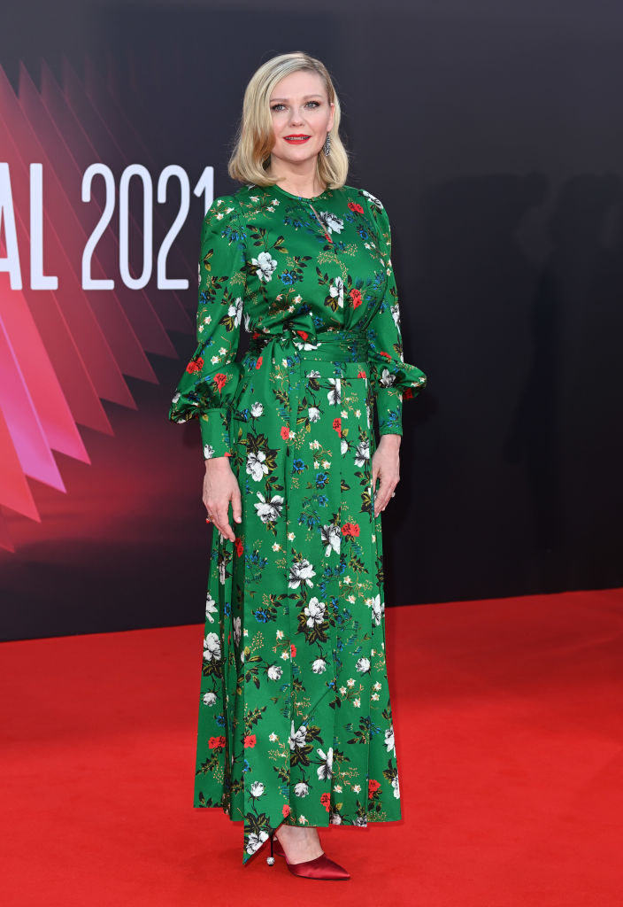 Kirsten Dunst attends &quot;The Power Of The Dog&quot; UK Premiere