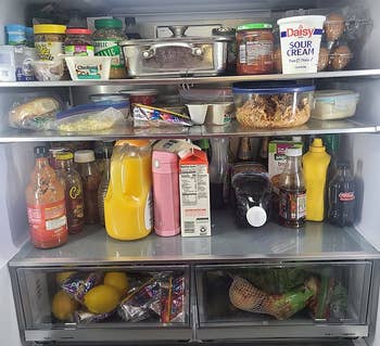 reviewer's fridge before using the shelves