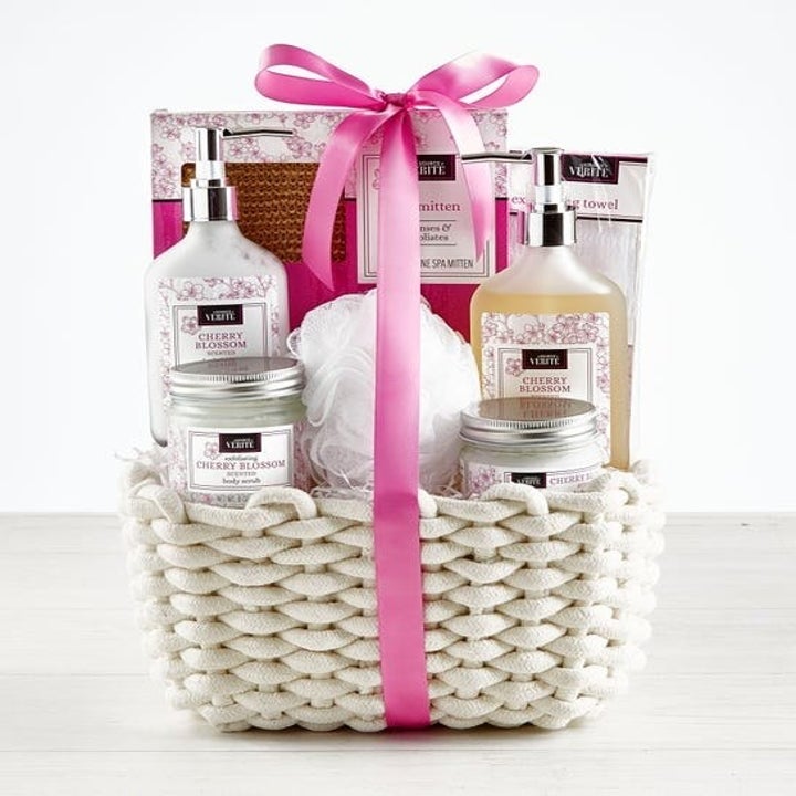 27 Places To Order The Best Gift Baskets Online