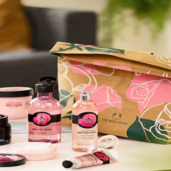 glowing british rose ultimate gift puch