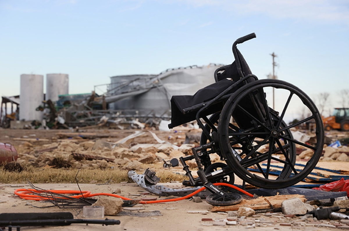 Photos Show Devastation Of Tornadoes That Hit 6 States Teazilla