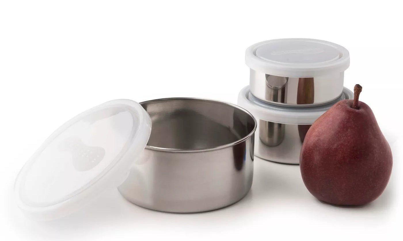The stainless steel tins with plastic lids