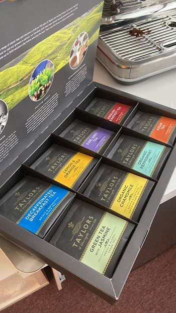 the packaging with eight different kinds of tea inside