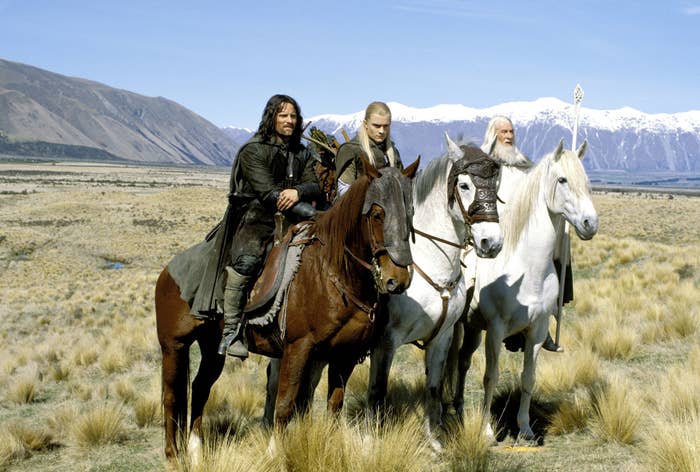 Viggo Mortensen, Orlando Bloom, Ian McKellen on horses