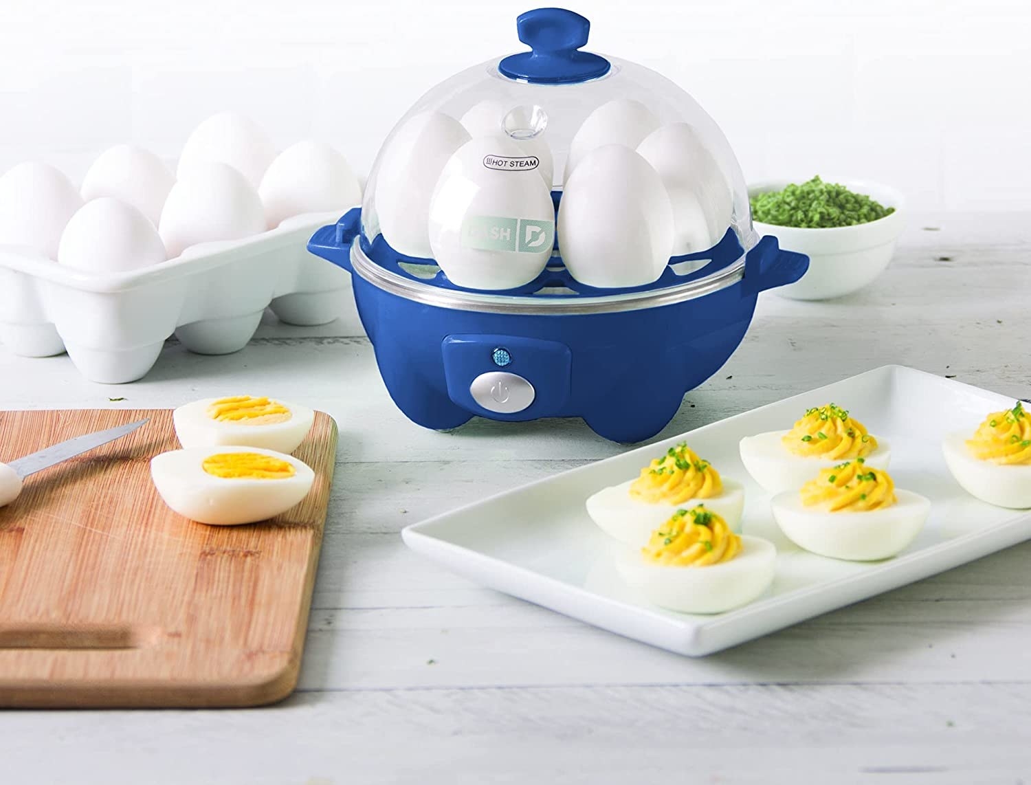 Blue egg cooker