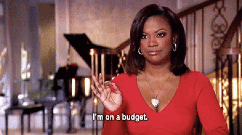 A woman saying &quot;i&#x27;m on a budget&quot;