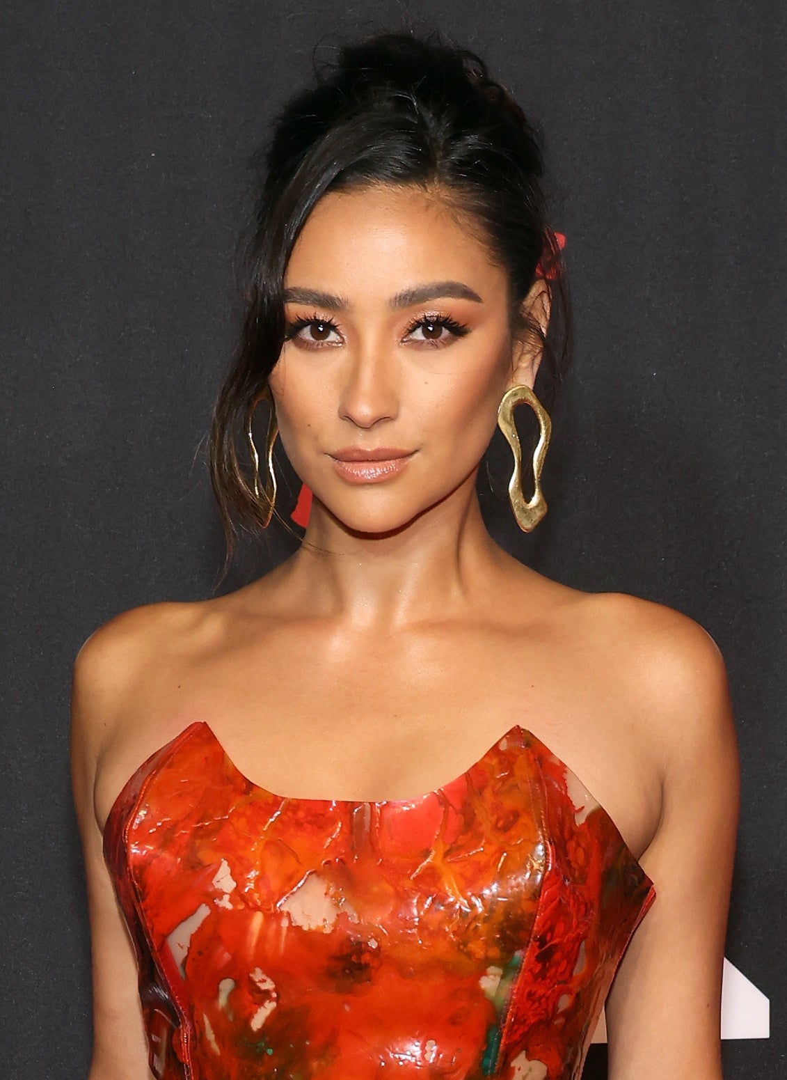 Shay Mitchell at the 2021 MTV Music Video Awards
