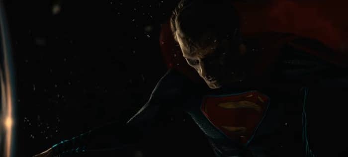 Superman&#x27;s withered body floating in Earth&#x27;s orbit after a nuclear explosion in &quot;Batman v Superman: Dawn of Justice&quot;