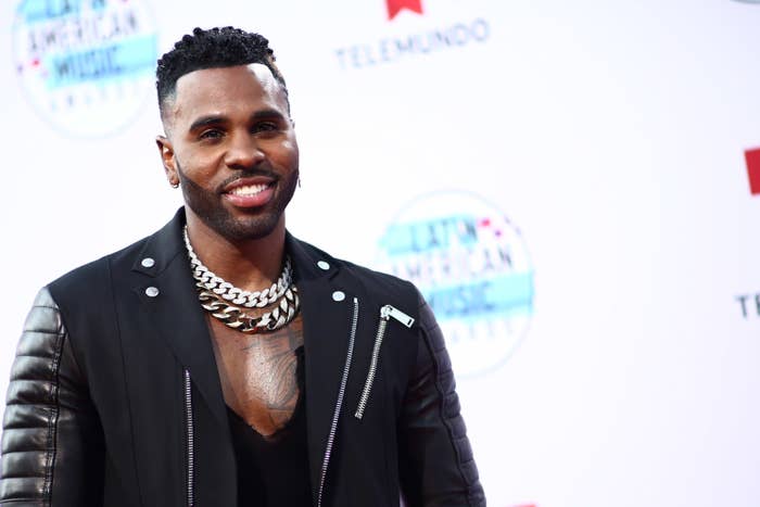 Jason Derulo smiling