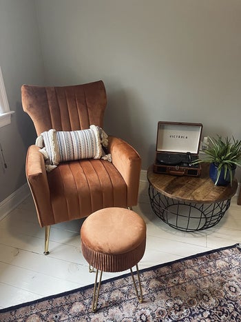 the pumpkin brown ottoman