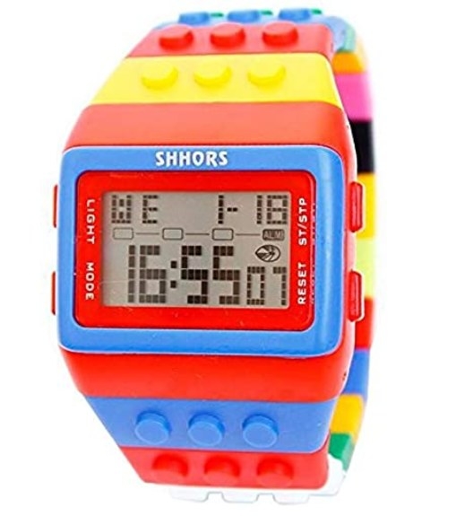 Reloj digital con correa tipo bloques de juguete