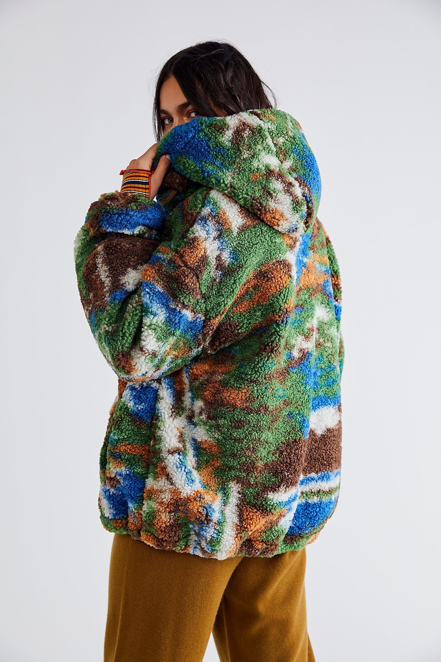 Model wearing the fleece jacket