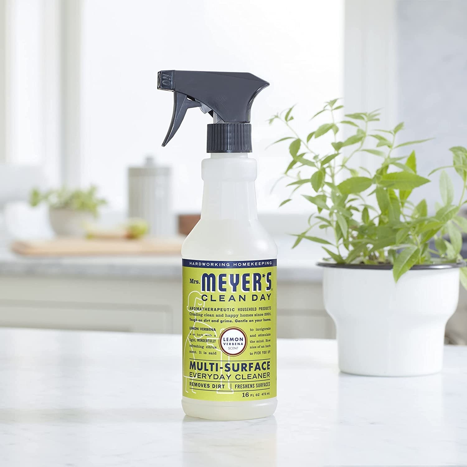 12 Spring-Scented Cleaning Products to Freshen Up Your Space