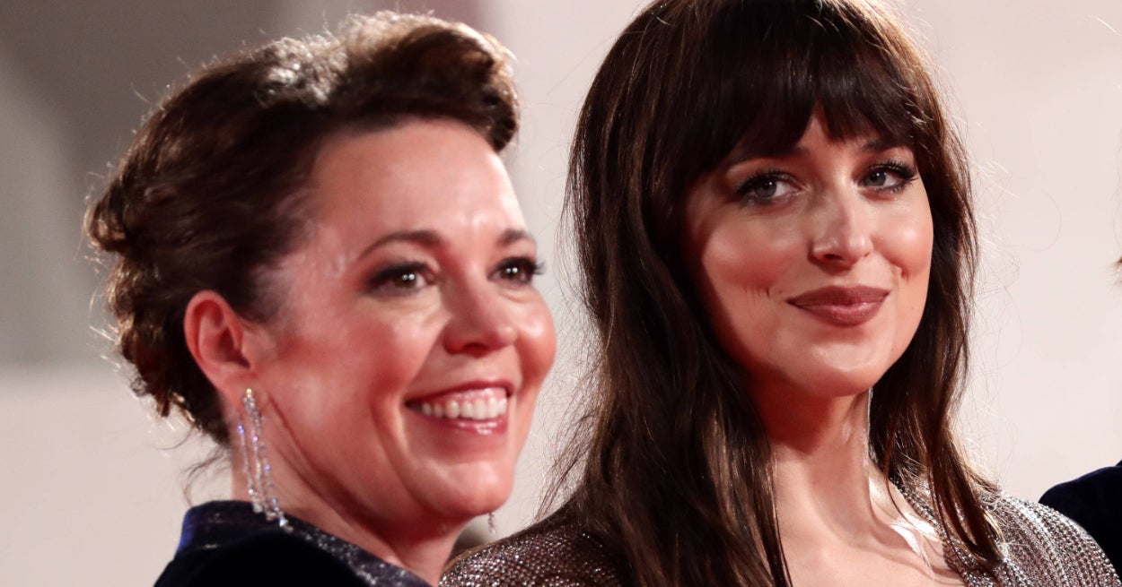 Dakota Johnson Gave Olivia Colman A Stick-And-Poke Tattoo In A New York Hotel Room, And I Am Living For This Story