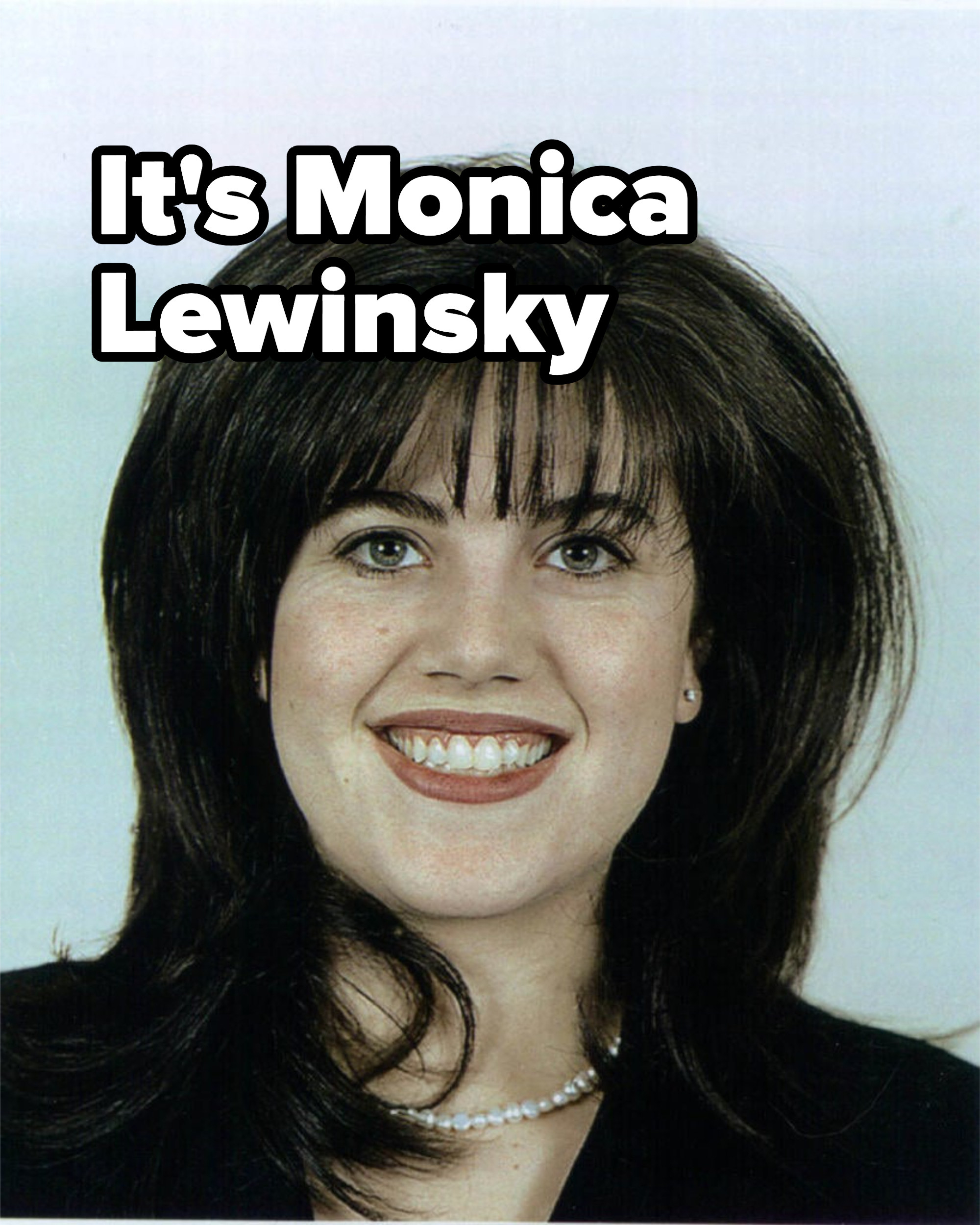 Monica lewinsky&#x27;s head shot in her intern picture