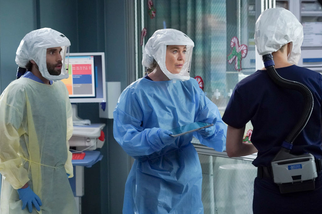 Meredith in personal protection equipment in a scene from the show