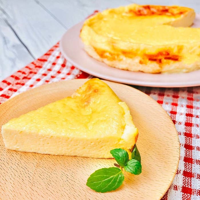 材料4つ クリームチーズ 生クリーム不要 牛乳で作れる ベイクドチーズケーキ