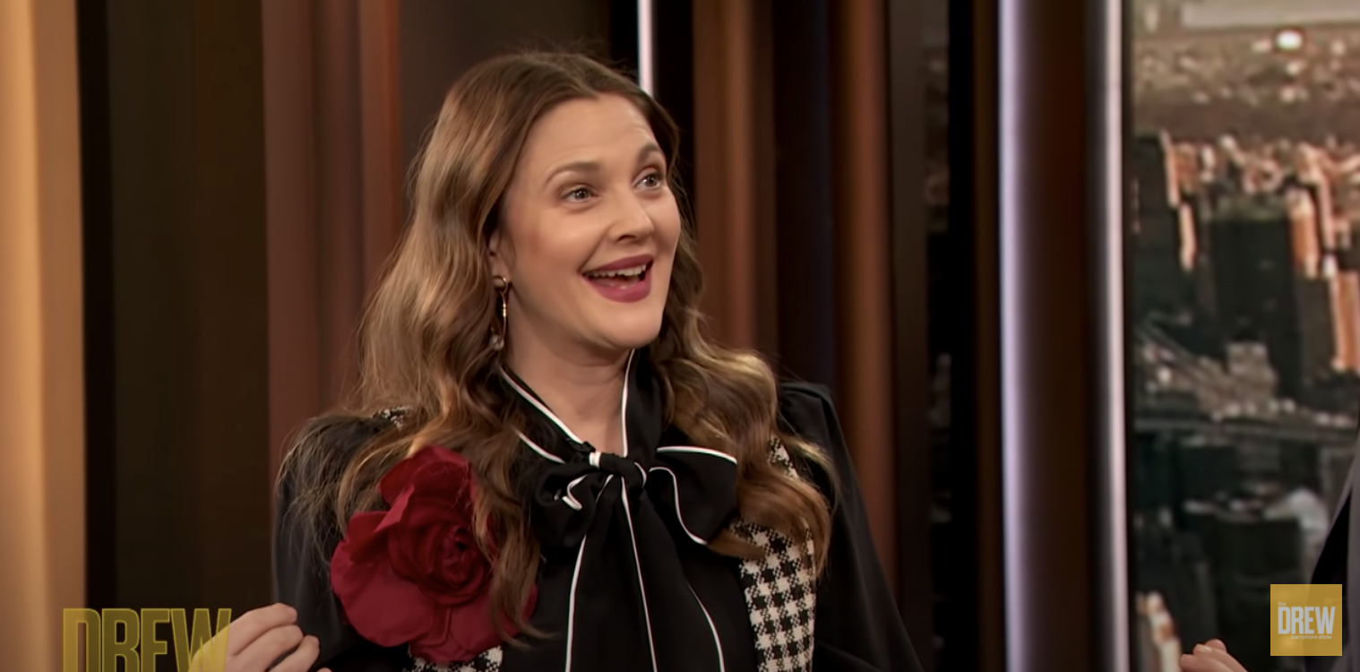 Drew Barrymore chats with Keanu Reeves on The Drew Barrymore Show