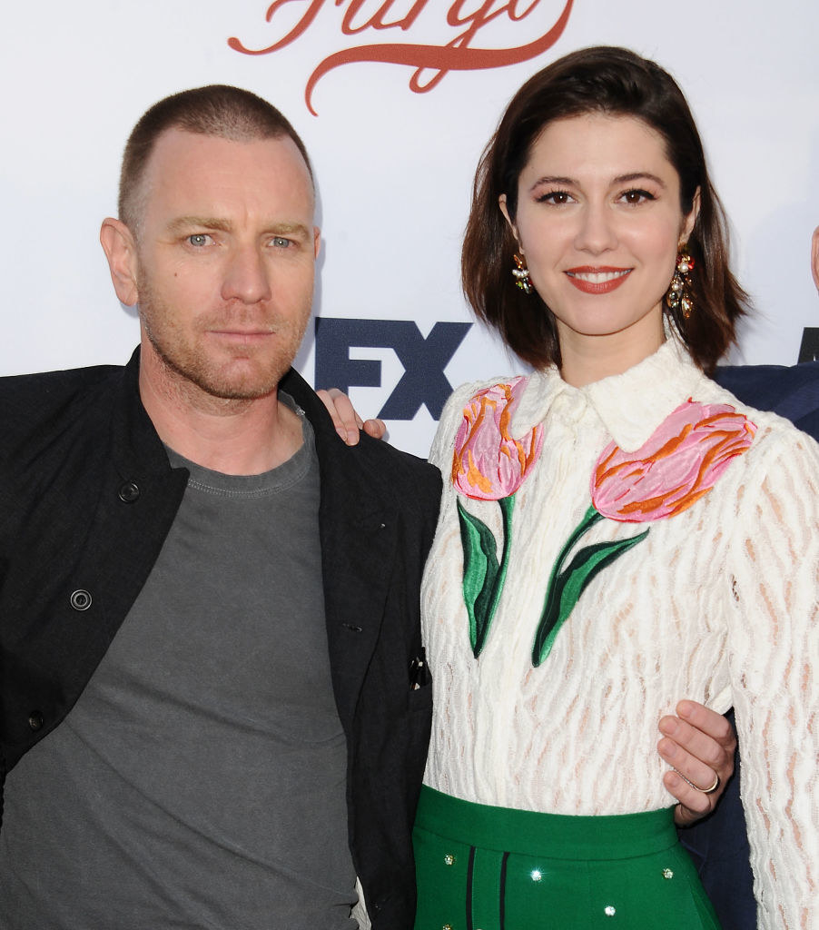 Ewan puts his arm around Mary&#x27;s waist for a picture together