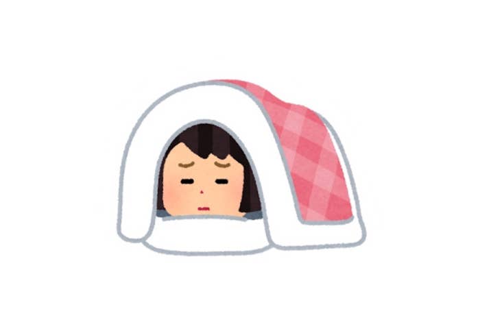 もうベッドから動く必要なくない イケアのテーブルが全めんどくさがり屋の味方すぎるよ もうベッドから動く必要なくない イケアのテーブルが全めんどくさがり屋の味方すぎるよ