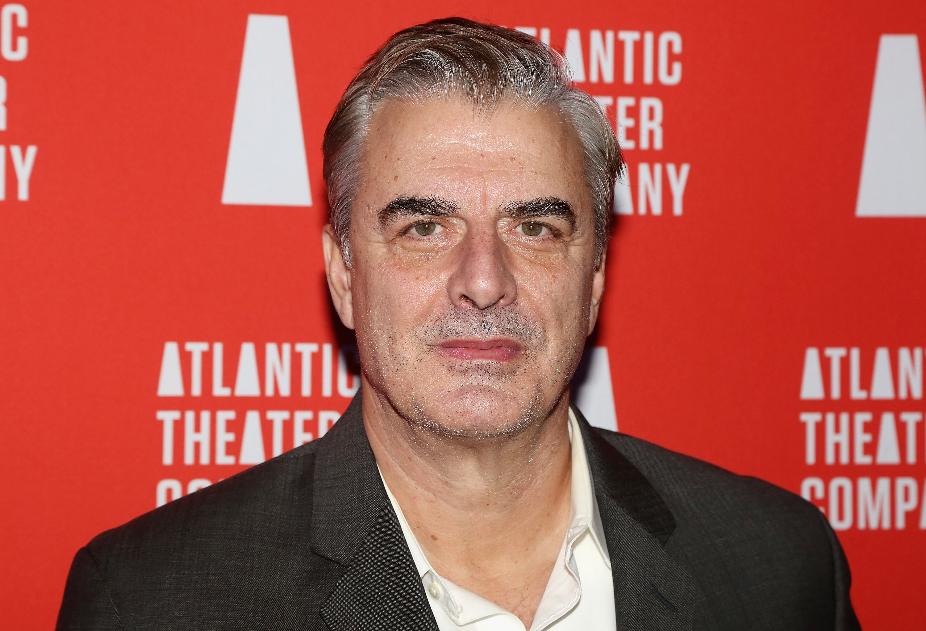 Chris Noth Now Accused Of Sexual Assault By 5 Women