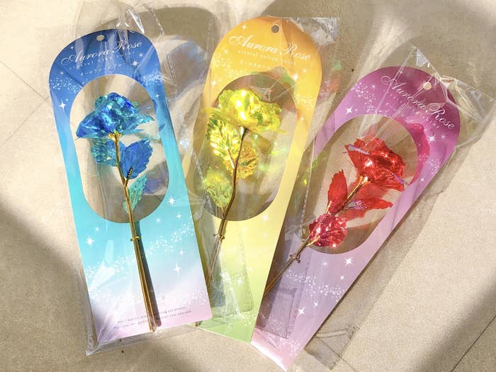 セリアのオススメのグッズ「オーロラローズ」