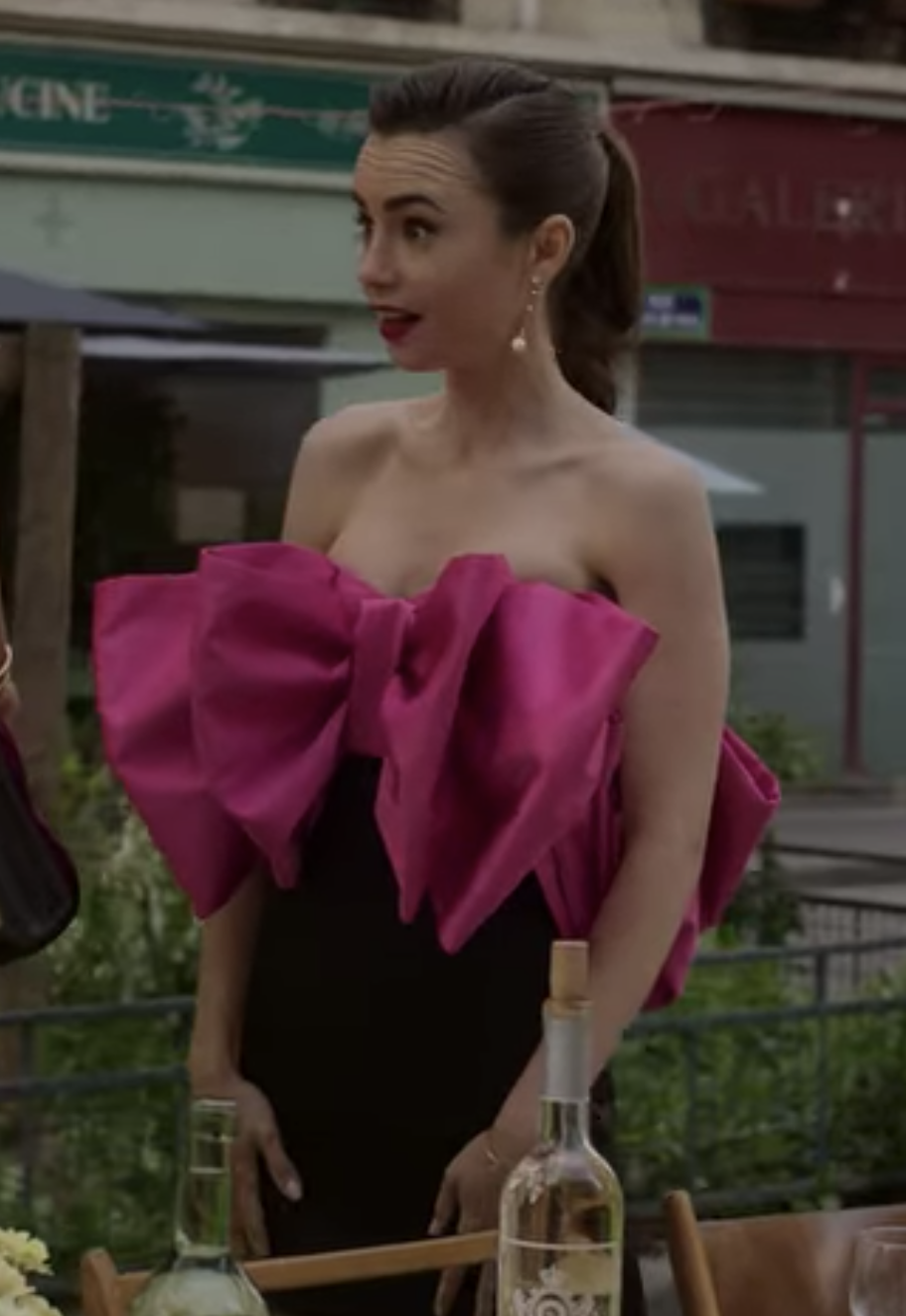 Emily in Paris Outfit Idea - BambolaI