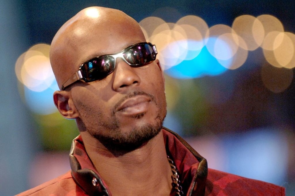 DMX wearing a pair of sunglasses at an event