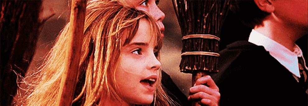 Hermione diciendo, &quot;Que idiota&quot;
