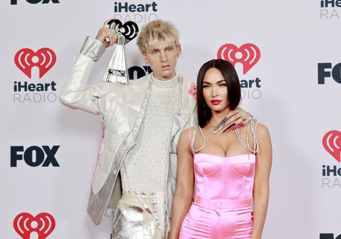 Machine Gun Kelly Says He Got Dressed in the AMAs Parking Lot