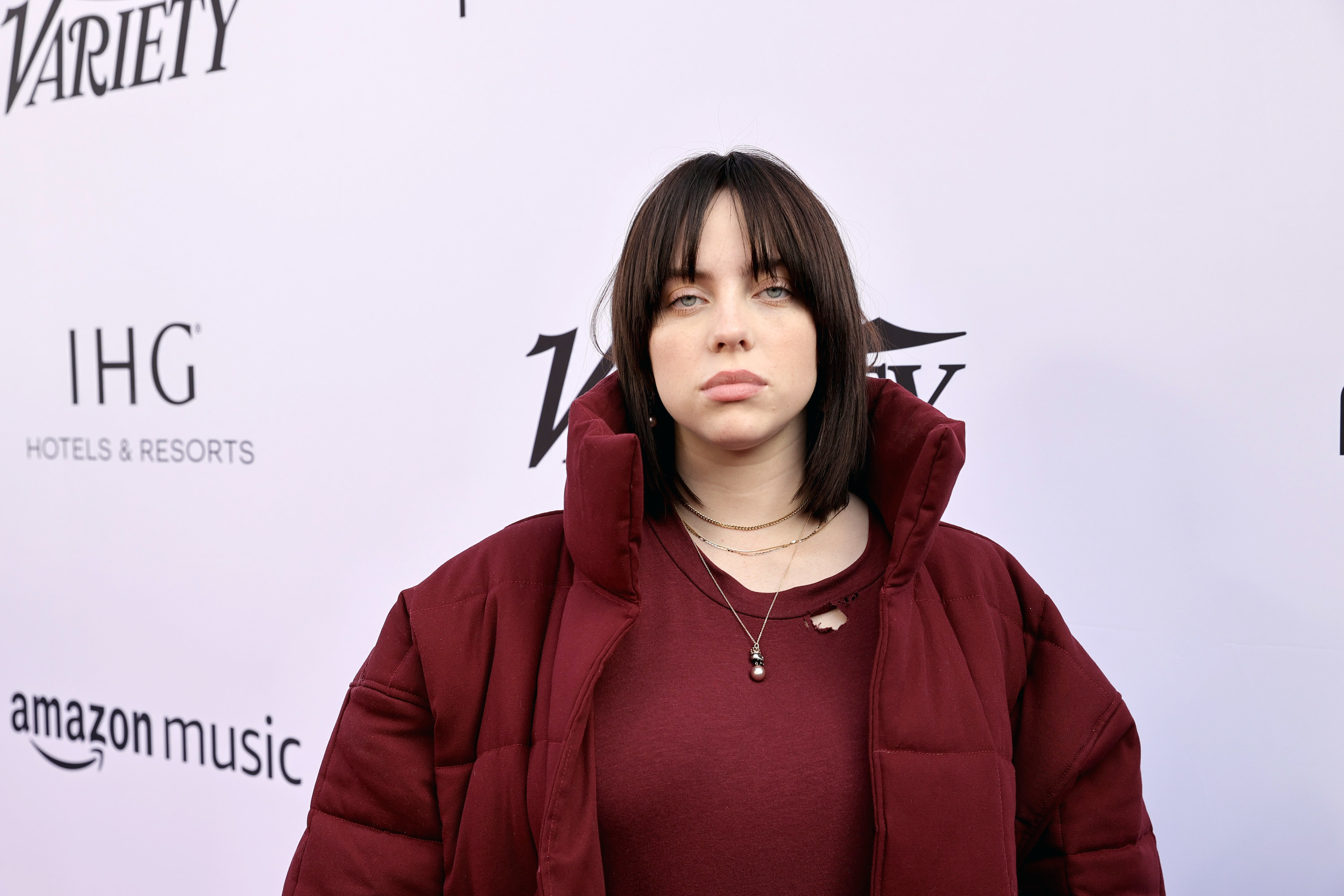 Another shot of brunette Billie on the red carpet